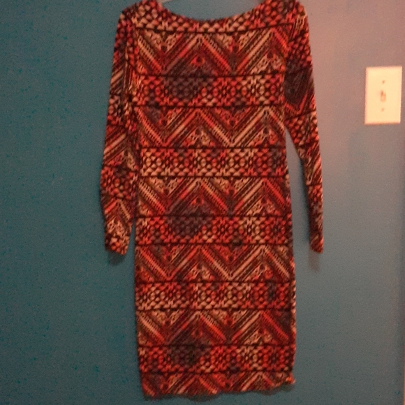 Medium - Picture 2 of 2